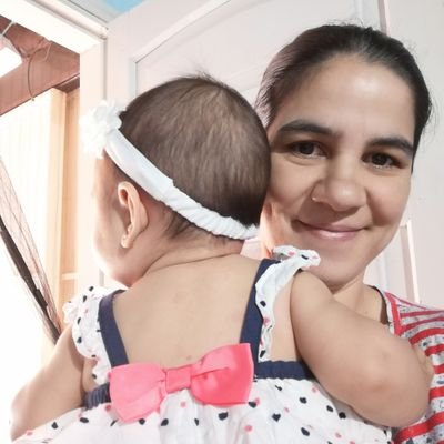 Mamá de Agnese y Anna🐥🐣💞
Médica cirujana - UP 2018. 👩⚕️
Lic en Enfermería - UCMB 2010. 💉