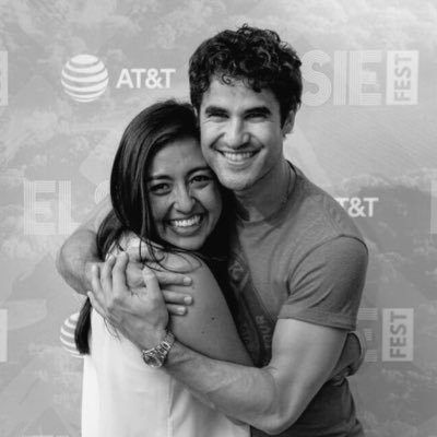 Fact: Darren Everett Criss gives the best hugs in the universe.