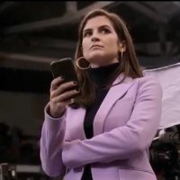 Kaitlan Collins Turtlenecks Fans (@kaitlanstan) 's Twitter Profile