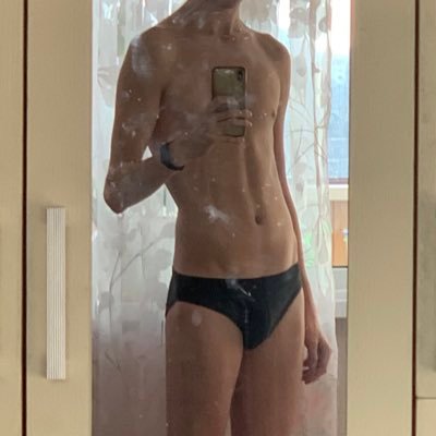 Hi, I’m Chris☺️ 18y.o. Adult content🔞 follow me on my OF