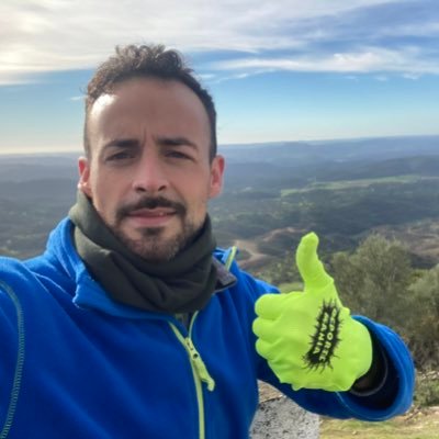 🦶 inquietos.. •Técnico superior Automoción •Electromecánico de vehículos •Seguridad •Flamenco *♥️* SFC
