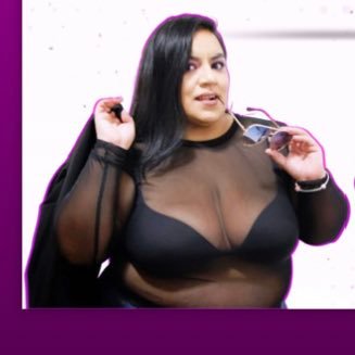 Podcaster Outspoken & Vibrant Latina, mid-30's. Host of Double Dose of Raw Talk podcast @DDRTalkpod
(oh, I'm also a Mom w/ a career)