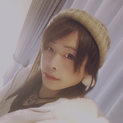 moe_otokonoko's profile picture. 福岡市在住 女装アカ  お酒大好き