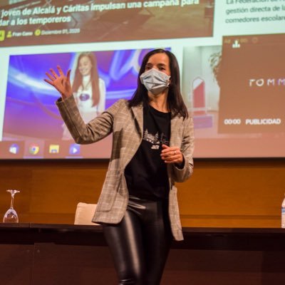 Periodista freelance, catalana, andaluza y cofundadora de https://t.co/9H0L6coZ4V @lacontradejaen. Contándole a la gente lo que le ocurre a la gente ✍🏻