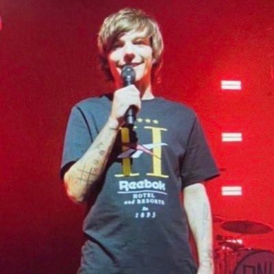 gains_louis's profile picture. moot gains for louies,ashe fans, and directioners