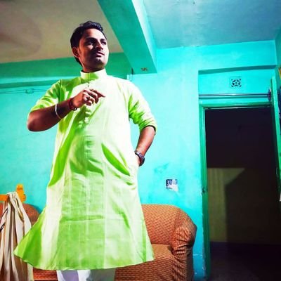 Surendr07493321's profile picture. A Proud Brahaman