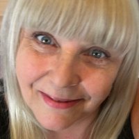Diane Taylor (@honeyoasis) 's Twitter Profile