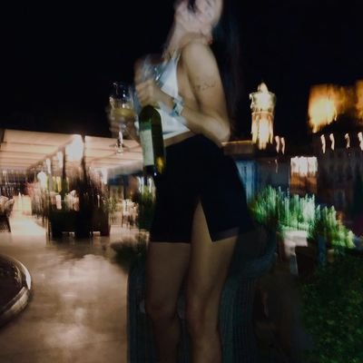 Nina69275105's profile picture. 