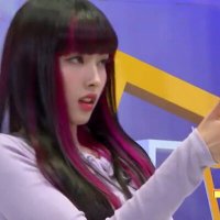 saiko. look at pinned! (@vhstulip) 's Twitter Profile