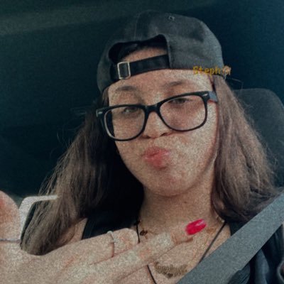 stephrabell's profile picture. 