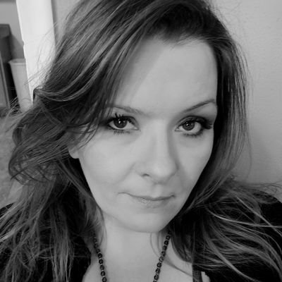 ella1577's profile picture. 