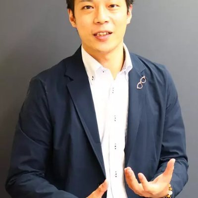 ラグザスグループ・045(フォーティファイヴ)所属のエグゼクティブアドバイザー✨今ここにない未来を創造し、様々なステークホルダーに新しい価値を提供していきたい。それが新規事業でも既存事業でも、勝ちを目指す気持ちを持ち続けて走ります💨
ーーOneForAll/AllForOneーーー