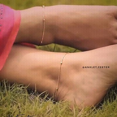 ankletora's profile picture. 😍പാദസരക്കാരി💝
💞മൂക്കുത്തി പ്രേമം💖
💓സംഗീത പ്രേമി💝