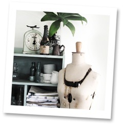 An Australian based prop hire business designed to make the life of a stylist a lot easier. We also list Assistant Stylists looking for work, and stock kits!