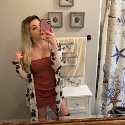 _macy_rae's profile picture. still trying to figure it out