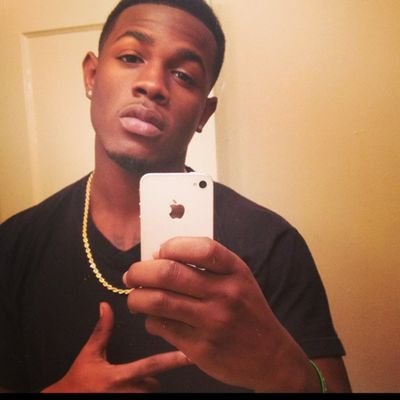 Train_2x's profile picture. #21 ★ Instagram: garretts21
Home of the 🐶 662 Starkvegas 
#ATHLETE