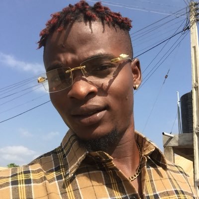 I'm easy going, open minded, loving and caring person, I love zanga! follow me on instagram @raymond_gee17