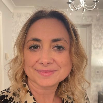 TLisamore's profile picture. 