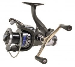 online fishing tackle shops are available for saltwater fishing tackle and fish tackle.  Available fishing tackle stores in the UK for mail order fishing tackle