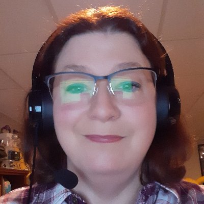 Writer, Gardener, Mother.
Founder: Glass City Screenwriters