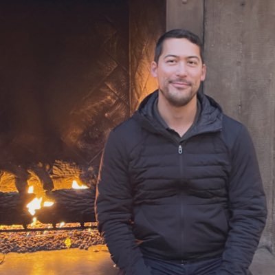 kbstorer's profile picture. rabid twitter reader, occasional tweeter