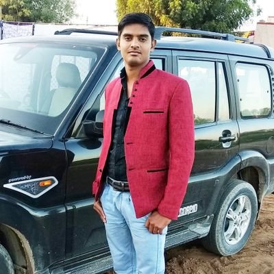 कहाँ से लाऊं वो शंख जो भोले को सुनाई दे
सुबह सवेरे लोग निहारे अपनी सूरत, मुझे तो बस महादेव ही दिखाई दे