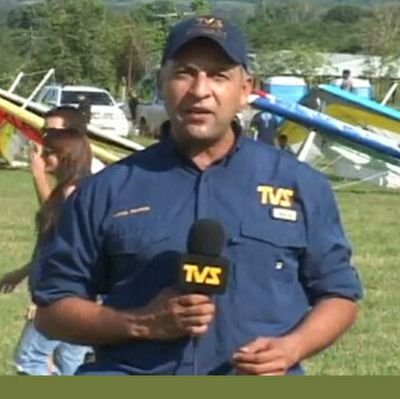 Periodista venezolano -Venezuelan journalist/Productor Audiovisual -Audiovisual Producer/Social Media Manager/Melómano - Music lover (now in  Argentina)