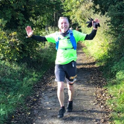 Slight obsession with 🏃♂️ 100% obsessed with Yorkshire ☕️ , improving 👩🍳🍰🧁, always learning. 📖. Running posts (with the odd baking / gigs posts) 😁
