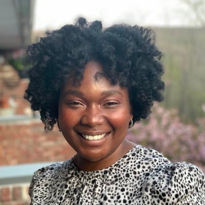 Your favorite Cosmetic Chemist 👩🏾🔬 || IG: TheCharismaticChemist || 10+ years of experience formulating Skincare, OTC, and Color Cosmetics.