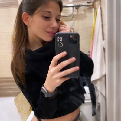 I offer unofficial 😈 hot meetings. Find me here: https://t.co/SKU4RqrCXF