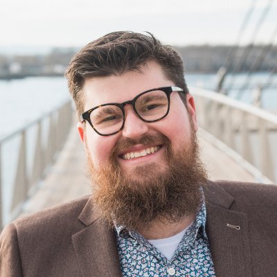 Director of #DevRel @get_writer, instructor @eggheadio. Professional gate-opener. Improve as a dev & dev advocate at https://t.co/HQ5Rzsoa92 ✉️.