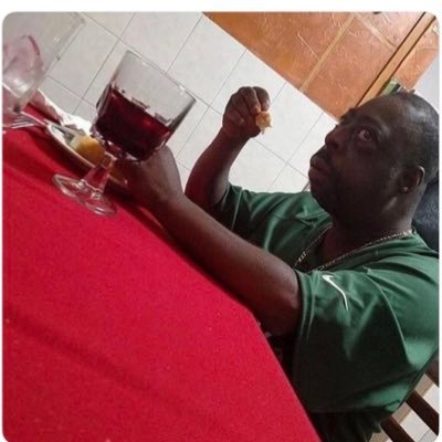 M3x1001's profile picture. Tha oooowwweeee 3