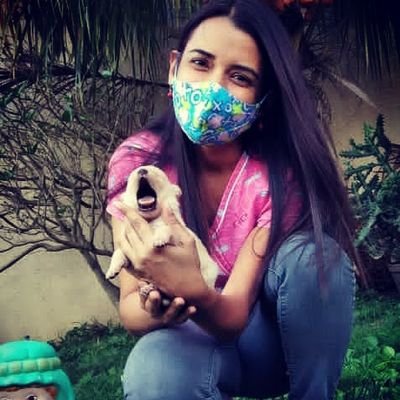 Así lo pienso y así lo digo. #laguaradice Venezolana, Profesional, Veterinaria, Locutora, Productora radial 🇻🇪❤️. Opositora y justa.