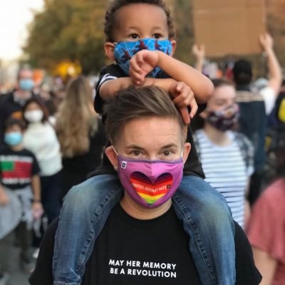 Impassioned government employee doing everything I can to fight for a better world for my kids. She/Her. 🏳️🌈