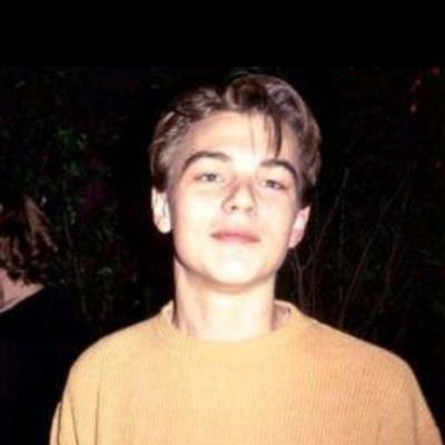 YOYO19266600's profile picture. ‏‏‏‏‏‏وبينما نحنُ ننتظر ان يمر الصعب، مَر.. العُمر