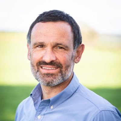 Coach, facilitator, father, human. Helping you create fresh thinking and make positive change.