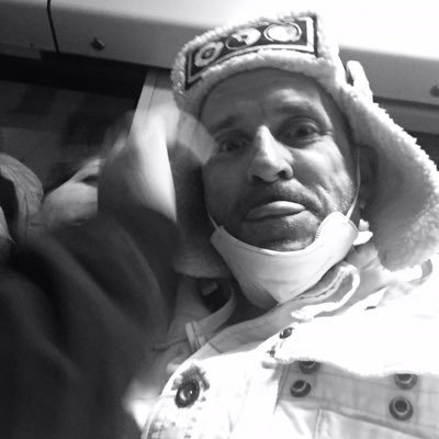 Michael26259421's profile picture. Alles