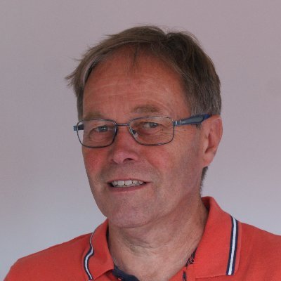 janhut's profile picture. Mijn passie is dat wat tussen mensen speelt.. Dat alles vanuit een klein dorp  Visvliet op het platteland van Groningen. Daar voel ik me thuis.
