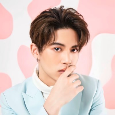 BossThanabat Fanpageさんのプロフィール画像