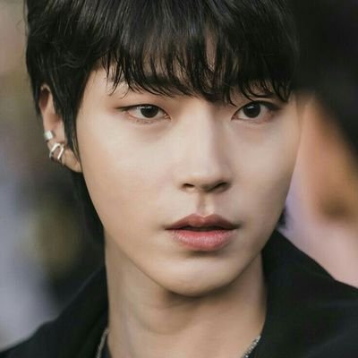 a kdrama stan account ◡̈
the hans' made me do it ◡̈
