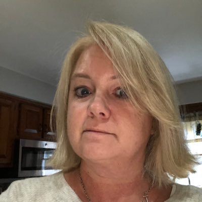 HeatherCross2's profile picture. 