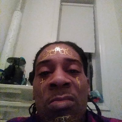 Dadonn28's profile picture. Woodcrafter