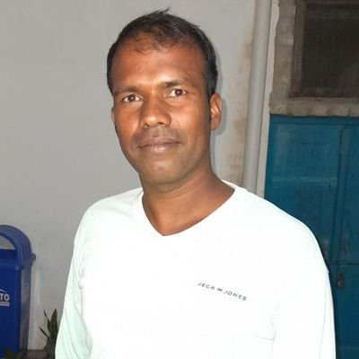 vVCHyopW6fF9Z4r's profile picture. Hello  friends