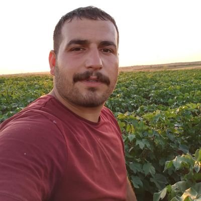 Muhamme58572365's profile picture. rr