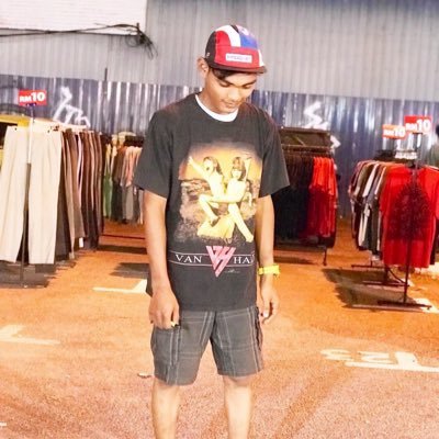 FOLLOW ME IG = aqil__escobar