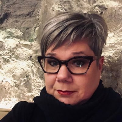 sarisireeni's profile picture. 