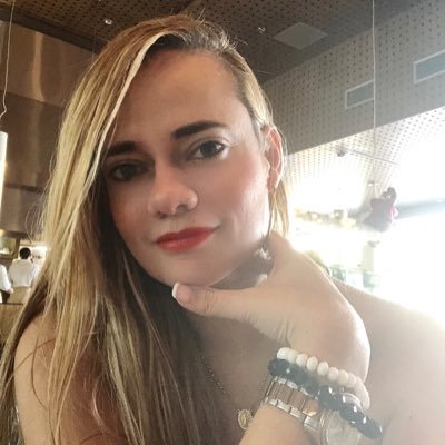 monalizamona9's profile picture. Siempre y una vez más!!! sin arrepentimientos. ❤️