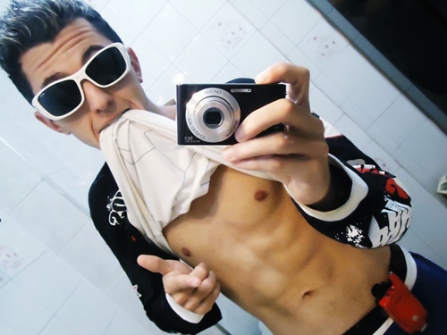 Meu facebook: http://t.co/oOXTjvqXGT