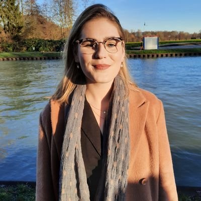 VanFelicitas's profile picture. 👩‍💻 Content Manager
🎓 Kulturpoetik der Literatur und Medien M.A. 
🎓British, American and Postcolonial Studies M.A. 
🏳️‍🌈 she/her