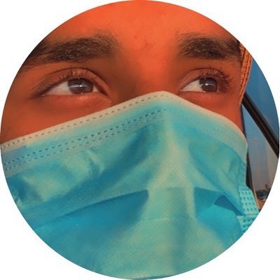 أنا يا عاذلي رجال ، ولا لي بالنوايا السُود عزيز نفس من صغري ولاني رجال عادي.🤩🖤.